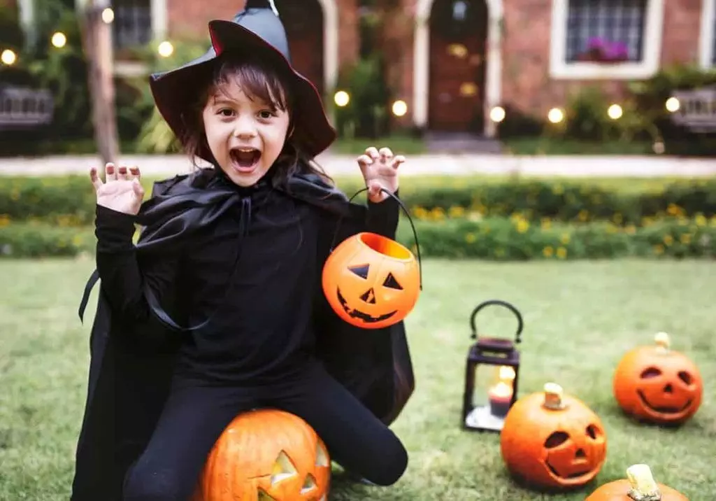 Photo of child dressed up for halloween